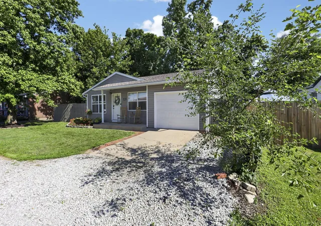 Homes for sale in Thornville, OH | 14851 Empire Rd, Thornville, OH 43076 | MLS# 226021730