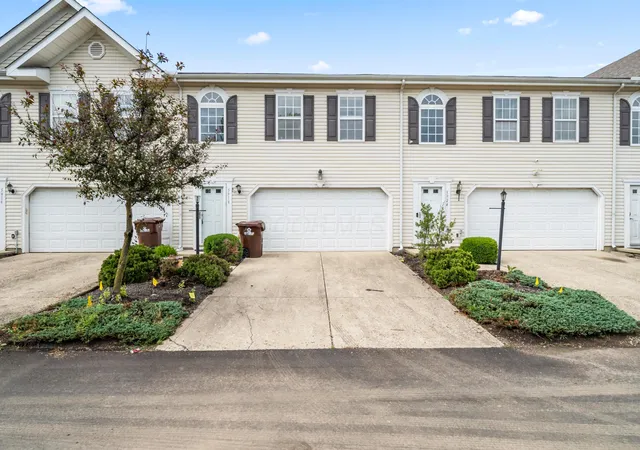 Photo 3 of Single family home for sale at 5918 Morrissey St #5918D, Columbus, OH 43232 | MLS# 226021848 | Listing updated on 2026-10-02