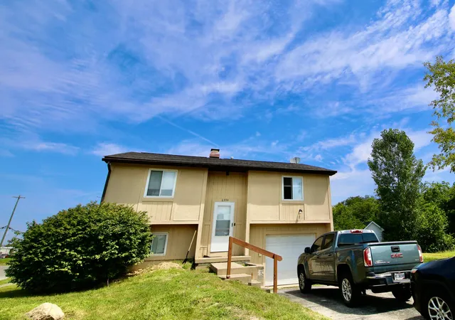 2nd image of 6394 Birchview Dr N, Reynoldsburg, OH 43068 | MLS# 226021745