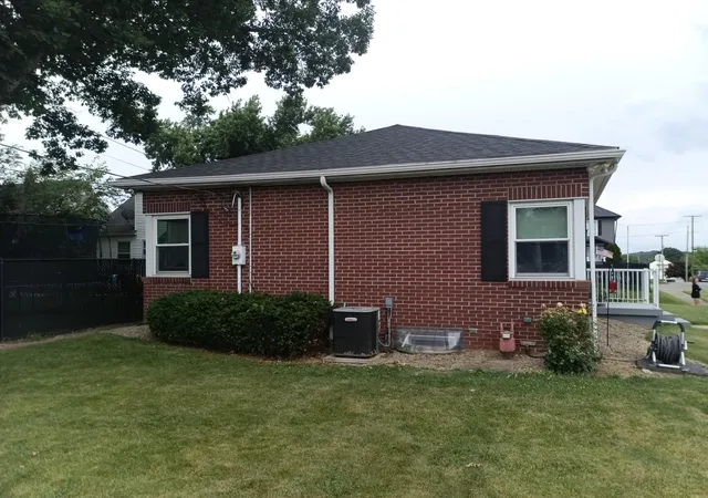4th image of 620 Jacobs St, Zanesville, OH 43701 | MLS# 226021764