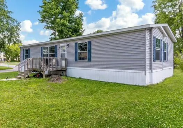 Homes for sale in Lockbourne, OH | 10610 E State Route 762 #80b, Lockbourne, OH 43137 | MLS# 226022299