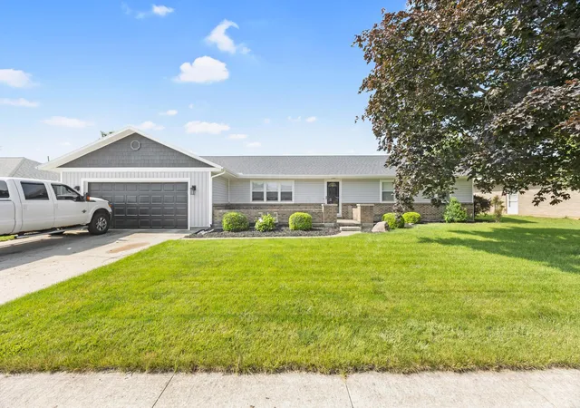 Photo 3 of Single family home for sale at 213 West St, Jackson Center, OH 45334 | MLS# 226021837 | Listing updated on 2026-07-29