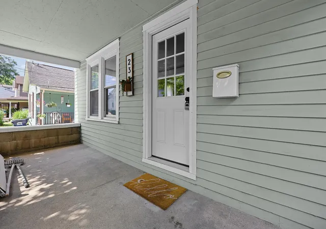 Homes for sale in Newark, OH | 23 Pound St, Newark, OH 43055 | MLS# 226021803