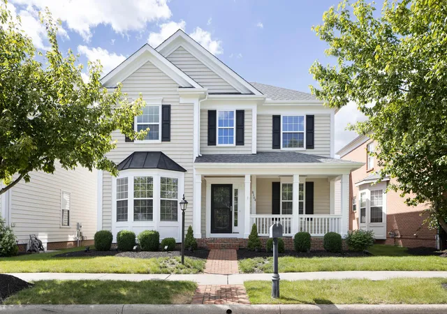 Homes for sale in New Albany, OH | 8164 Griswold Dr, New Albany, OH 43054 | MLS# 226023489