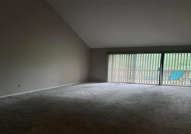 Listing Photo 5 - Condo for sale in building located at 4845 Smoketalk Ln, Westerville, OH 43081 - Unit #7
