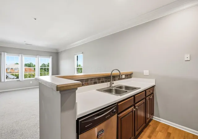Homes for sale in Dublin, OH | 6256 Inishmore Ln, Dublin, OH 43017 | MLS# 226021851