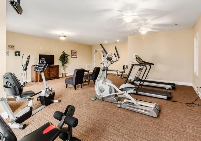 2nd image of 705 N State St, Westerville, OH 43082