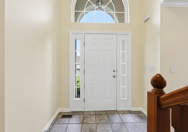 Photo 3 of Single family home for sale at 2830 Abbey Knoll Dr, Lewis Center, OH 43035 | MLS# 226021852 | Listing updated on 2026-09-10