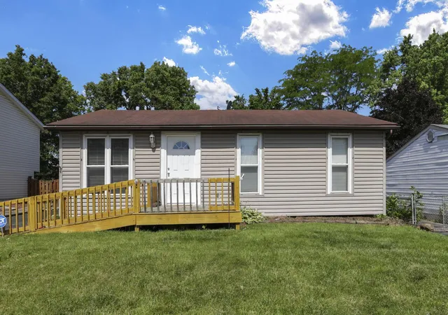 Homes for sale in Columbus, OH | 1745 Rivermont Rd, Columbus, OH 43223 | MLS# 226021834