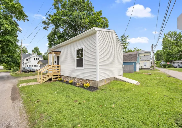 Homes for sale in Bellefontaine, OH | 314 N Madriver St, Bellefontaine, OH 43311 | MLS# 226021995