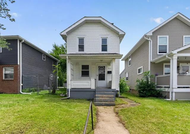 Photo 2 of Single family home for sale at 711 Frebis Ave, Columbus, OH 43206 | MLS# 226023029 | Listing updated on 2026-07-28