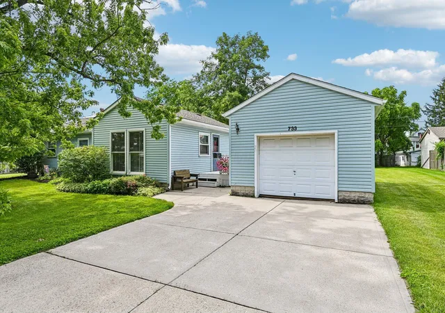 Homes for sale in Marysville, OH | 733 W 3rd St, Marysville, OH 43040 | MLS# 226022738