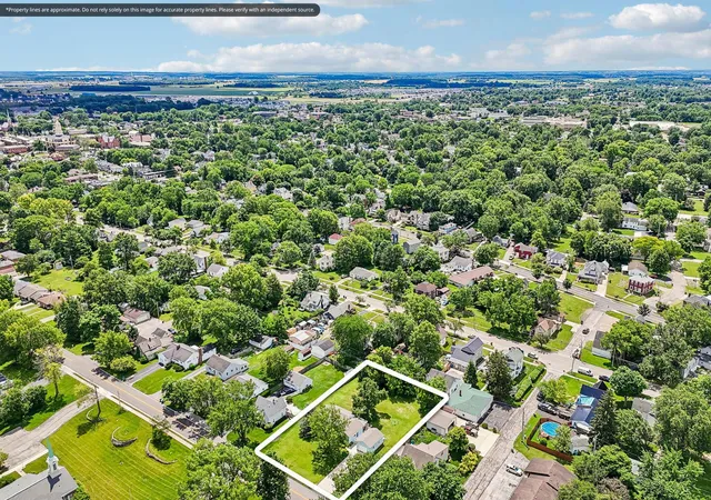 Homes for sale in Marysville, OH | 733 W 3rd St, Marysville, OH 43040 | MLS# 226022738