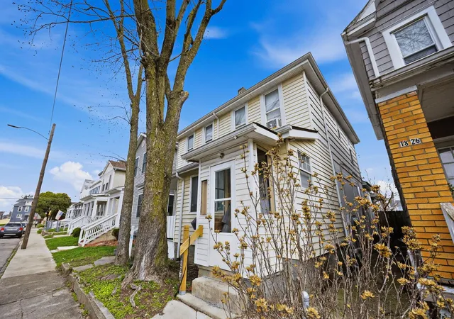 Photo 3 of Multi family home for sale at 1822 S 6th Street #1824, Columbus, OH 43207 | MLS# 226021872 | Listing updated on 2026-09-21