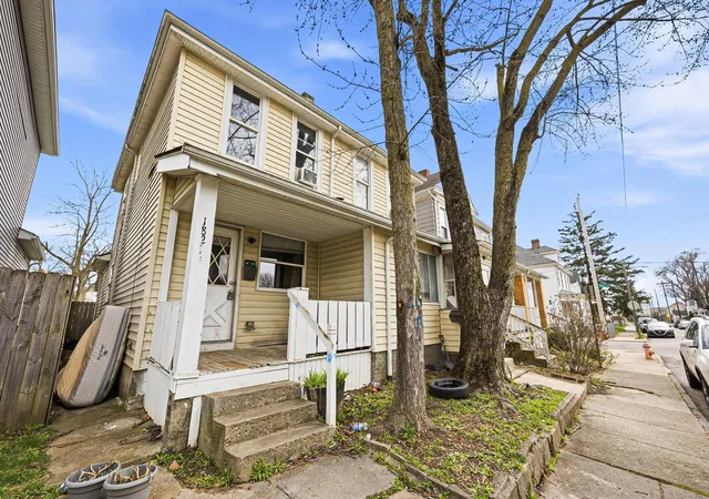 Listing Photo 4 - Condo for sale in building located at 1822 S 6Th St, Columbus, OH 43207 - Unit #1824