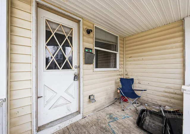 Listing Photo 5 - Condo for sale in building located at 1822 S 6Th St, Columbus, OH 43207 - Unit #1824