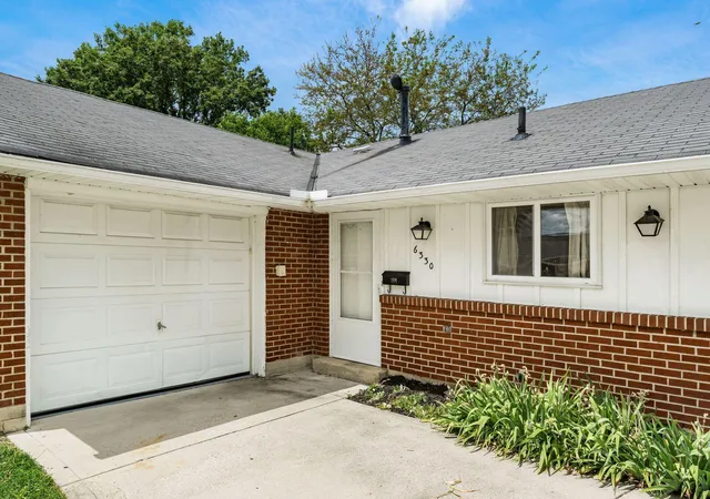 Photo 3 of Single family home for sale at 6330 Brauning Dr, Reynoldsburg, OH 43068 | MLS# 226022081 | Listing updated on 2026-08-26