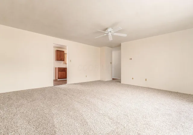 Photo 4 of Single family home for sale at 6330 Brauning Dr, Reynoldsburg, OH 43068 | MLS# 226022081 | Listing updated on 2026-08-26