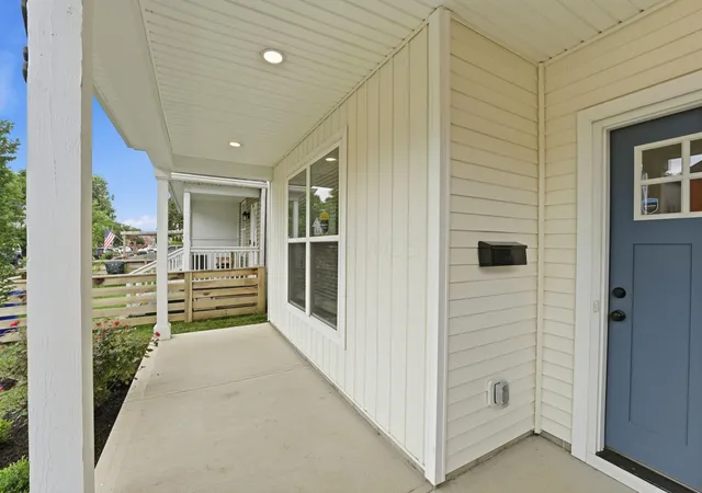 Photo 2 of Single family home for sale at 93 N Princeton Ave, Columbus, OH 43222 | MLS# 226023200 | Listing updated on 2026-09-15