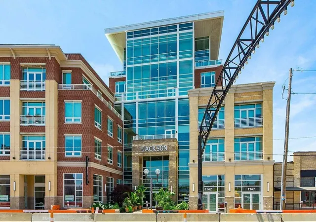 23rd image of 1145 N High St #204, Columbus, OH 43201 | MLS# 226021947