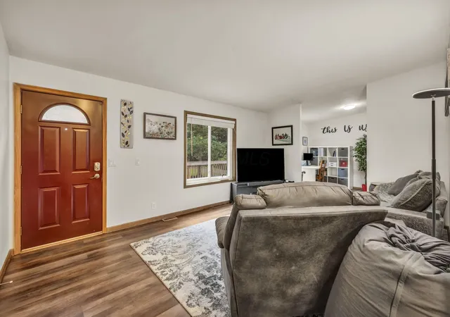 Homes for sale in Circleville, OH | 8520 Bell Station Rd, Circleville, OH 43113 | MLS# 226023428