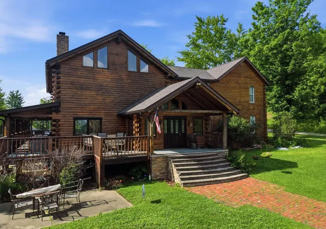 Photo 3 of Single family home for sale at 25819 Grant Moore Rd, Quaker City, OH 43773 | MLS# 226021968 | Listing updated on 2026-07-29