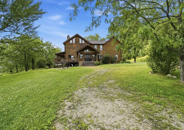 Photo 4 of Single family home for sale at 25819 Grant Moore Rd, Quaker City, OH 43773 | MLS# 226021968 | Listing updated on 2026-07-29