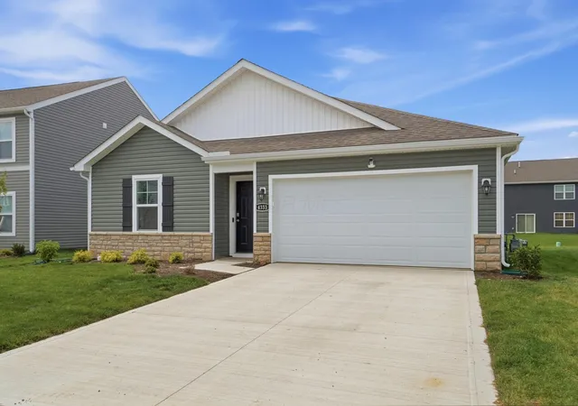 Homes for sale in Canal Winchester, OH | 4333 Water Aven Dr, Canal Winchester, OH 43110 | MLS# 226021990