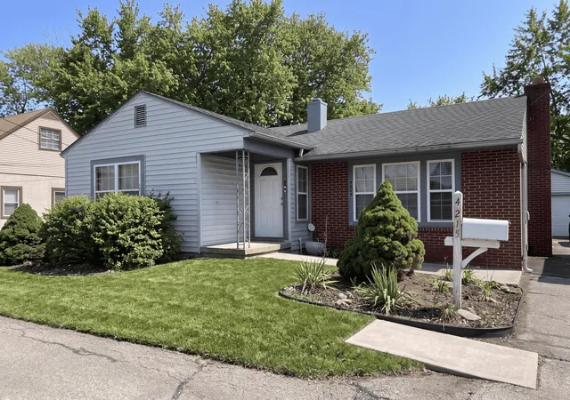 Homes for sale in Hilliard, OH | 4215 Avery Rd, Hilliard, OH 43026 | MLS# 226022041