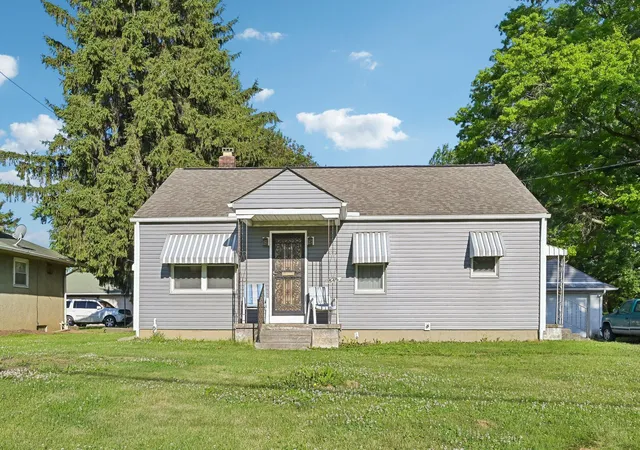 Homes for sale in Columbus, OH | 1545 Fairwood Ave, Columbus, OH 43206 | MLS# 226022659