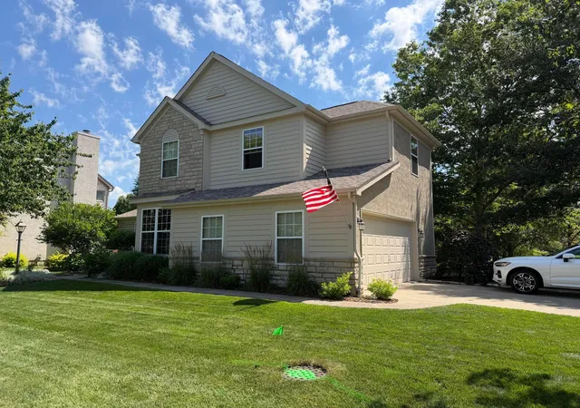Photo 1 of Single family home for sale at 4484 Trailane Dr, Hilliard, OH 43026 | MLS# 226022741 | Listing updated on 2026-07-29