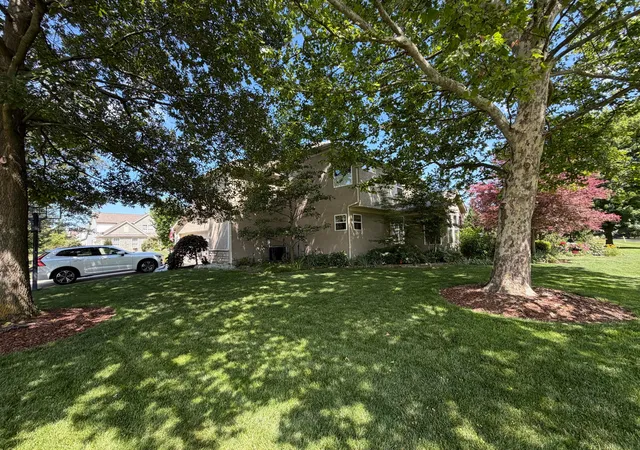 Photo 4 of Single family home for sale at 4484 Trailane Dr, Hilliard, OH 43026 | MLS# 226022741 | Listing updated on 2026-07-29