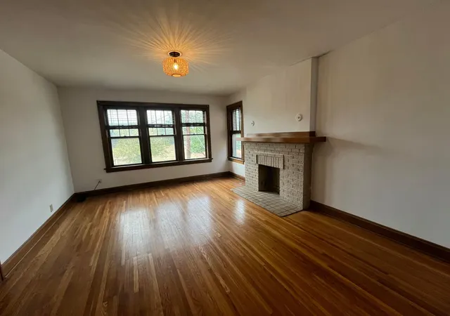 4th image of 169 E Arcadia Ave, Columbus, OH 43202 | MLS# 226021991
