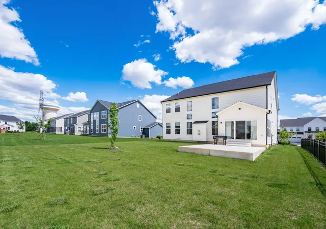 Homes for sale in Hilliard, OH | 6496 Orangeberry Rd, Hilliard, OH 43026 | MLS# 226022026