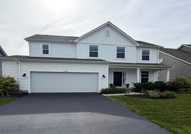 Homes for sale in Blacklick, OH | 2761 Newbern Dr E, Blacklick, OH 43004 | MLS# 226022019