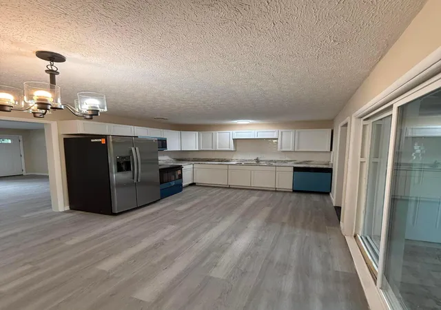 Photo 2 of Single family home for sale at 4475 Ellery Dr, Columbus, OH 43227 | MLS# 226022078 | Listing updated on 2026-07-29