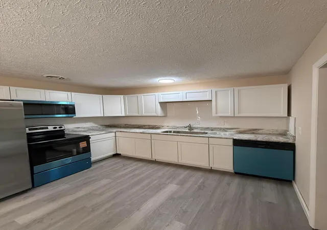 Photo 3 of Single family home for sale at 4475 Ellery Dr, Columbus, OH 43227 | MLS# 226022078 | Listing updated on 2026-07-29