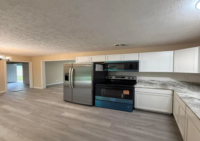 Photo 4 of Single family home for sale at 4475 Ellery Dr, Columbus, OH 43227 | MLS# 226022078 | Listing updated on 2026-07-29