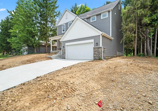 4th image of 1612 Whispering Pine Ln, Bellefontaine, OH 43311 | MLS# 226022042