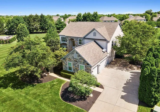 2nd image of 4222 Hunters Bnd, Powell, OH 43065 | MLS# 226022340