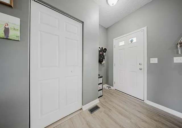 Photo 3 of Single family home for sale at 300 Magosa Dr, Mount Sterling, OH 43143 | MLS# 226022049 | Listing updated on 2026-07-29