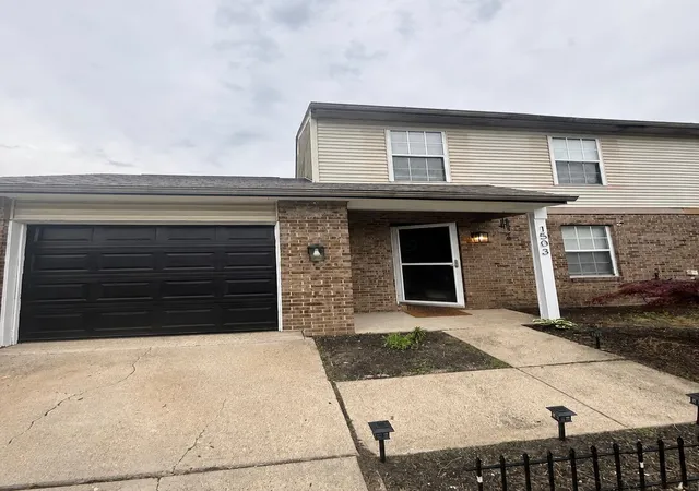 Homes for sale in Galloway, OH | 1503 Ringfield Dr, Galloway, OH 43119 | MLS# 226022053