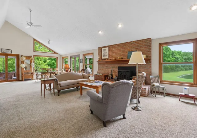 4th image of 1525 Cole Rd, Columbus, OH 43228 | MLS# 226022775