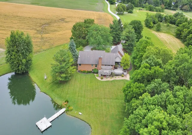 2nd image of 1525 Cole Rd, Columbus, OH 43228 | MLS# 226022775