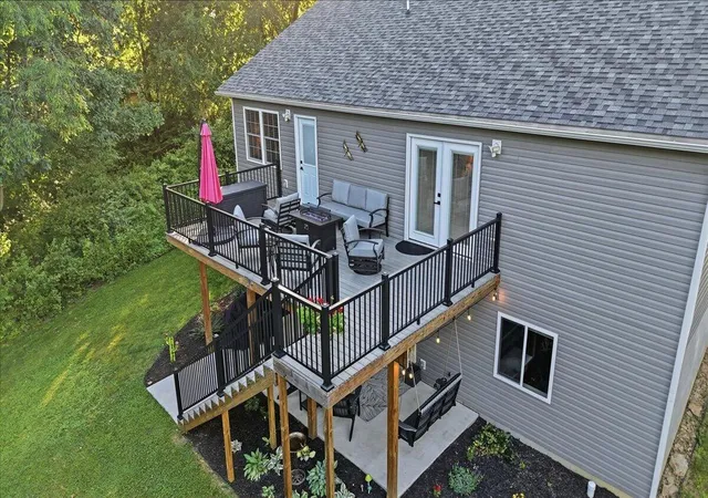 3rd image of 682 Grand Valley Dr, Howard, OH 43028 | MLS# 226022061