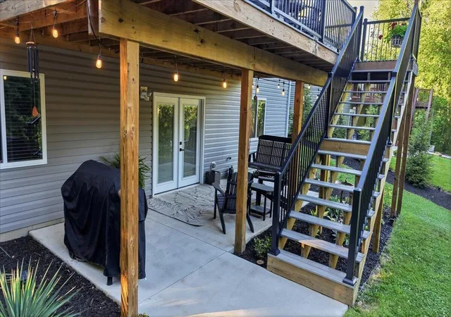4th image of 682 Grand Valley Dr, Howard, OH 43028 | MLS# 226022061