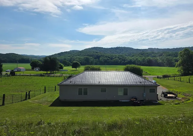 Photo 3 of Single family home for sale at 6805 Charleston Pike, Chillicothe, OH 45601 | MLS# 226022434 | Listing updated on 2026-07-29