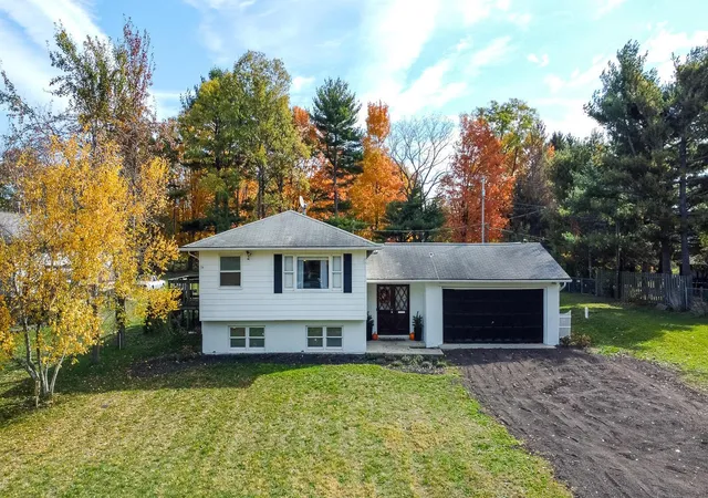 42nd image of 3548 S Hamilton Rd, Columbus, OH 43232 | MLS# 226022088