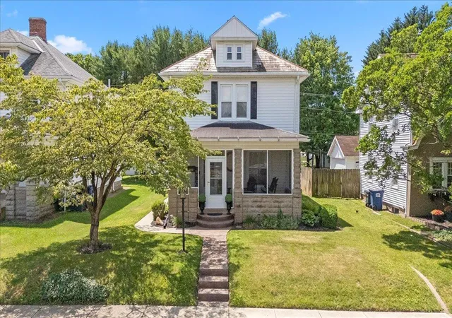 Homes for sale in Newark, OH | 247 Rugg Ave, Newark, OH 43055 | MLS# 226022670