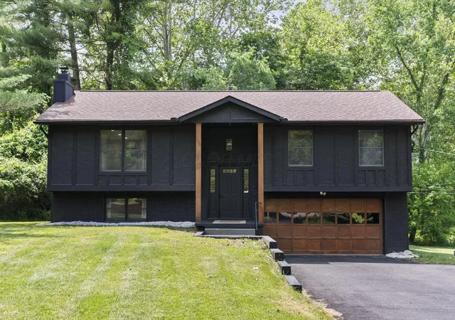 Homes for sale in Granville, OH | 126 Mill Race Rd, Granville, OH 43023 | MLS# 226022483